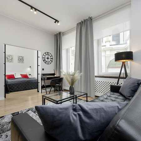 Exclusive Grey And Red Apartment In Warsaw Center By Noclegi Renters Eksteriør bilde
